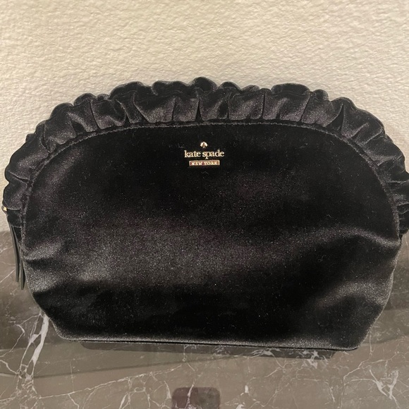 Kate Spade Ruffle Clutch - Picture 1 of 6